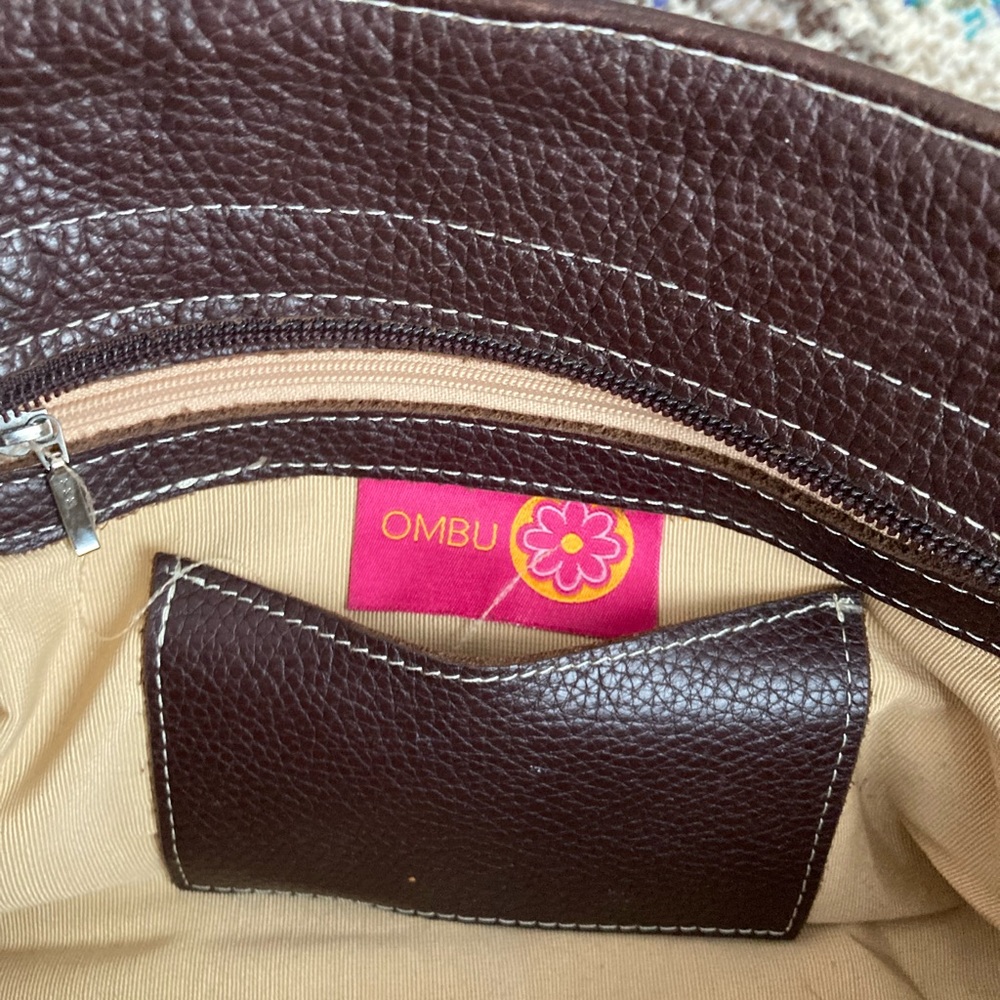 Leather Shoulder Tote Bag in Dark Brown - Picture 5 of 10